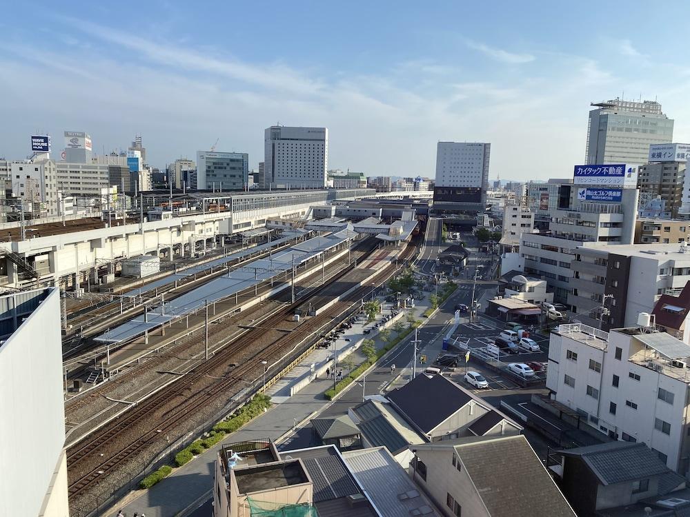 Toyoko Inn Okayama Eki Nishi Guchi Migi Экстерьер фото